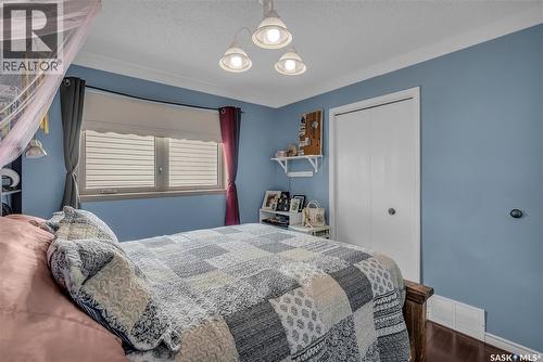 231 Benesh Crescent, Saskatoon, SK - Indoor Photo Showing Bedroom