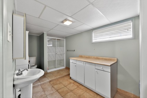 Salle de bains - 1133 24E Avenue, Saint-Jérôme, QC - Indoor