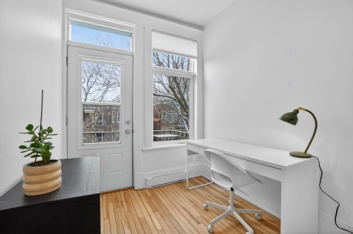 Bureau - 5027 Rue Fabre, Montréal (Le Plateau-Mont-Royal), QC - Indoor Photo Showing Other Room