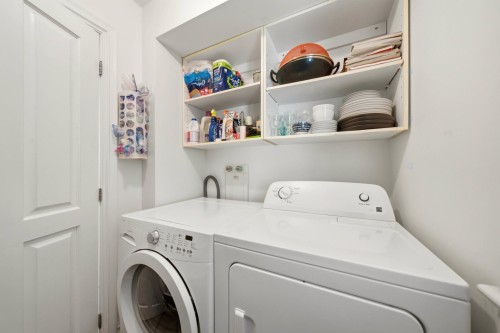 Laundry - 250 Ch. Judd, Sutton, QC - Indoor Photo Showing Laundry Room
