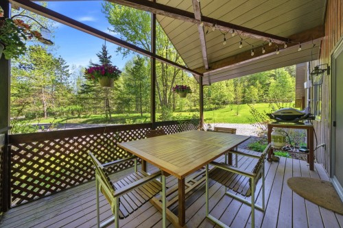 Patio - 250 Ch. Judd, Sutton, QC - Outdoor With Deck Patio Veranda With Exterior