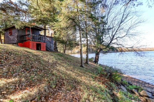 Bord de l'eau - 280  - 283 Route Du Lac-Rond S., Montcalm, QC - Outdoor With Body Of Water