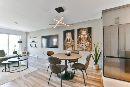Dining Room - 213-6400 Rue De Chambéry, Brossard, QC - Indoor Photo Showing Dining Room