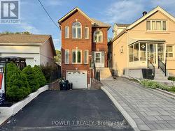 85B MAYBOURNE AVENUE Toronto, ON M1L 2W3
