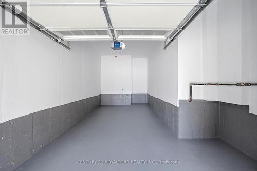 2448 Bromus Path, Oshawa, ON - Indoor Photo Showing Other Room
