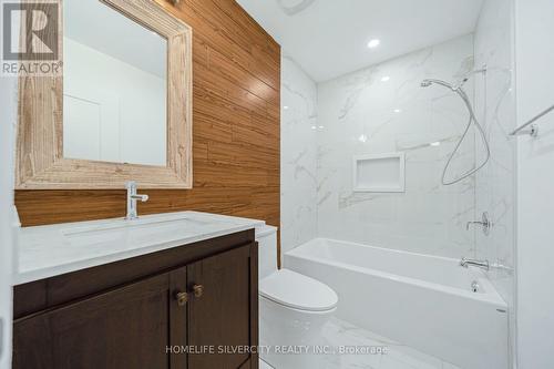 66 - 60 Hanson Road, Mississauga, ON - Indoor Photo Showing Bathroom