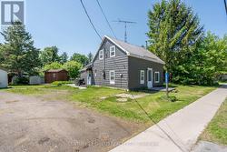 18582 DUNDAS STREET S South Glengarry, ON K0C 1S0