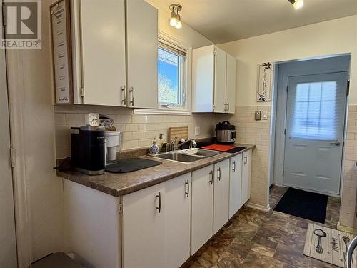 56 Farrell Cres, Elliot Lake, ON - Indoor Photo Showing Kitchen With Double Sink