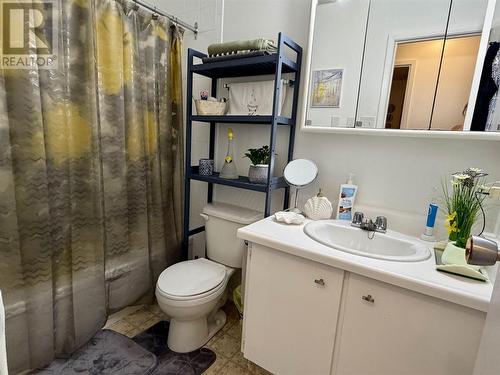 56 Farrell Cres, Elliot Lake, ON - Indoor Photo Showing Bathroom