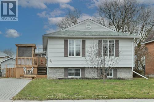 99 QUEEN STREET N  Renfrew, ON K7V 2A4