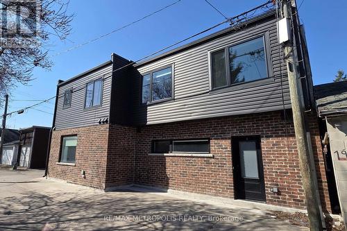 Laneway (449 entrance is on the right) - 449 Lansdowne Avenue, Toronto, ON - Outdoor