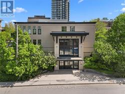 208 - 300 POWELL AVENUE  Ottawa, ON K1S 5T3