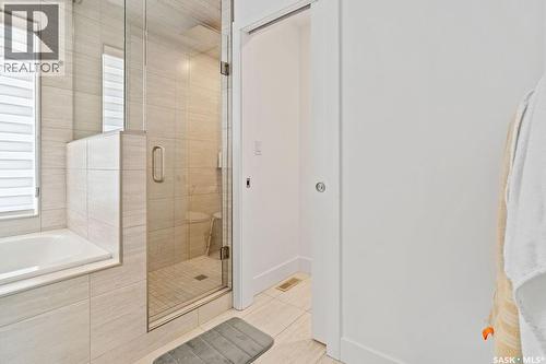 4238 Green Olive Way E, Regina, SK - Indoor Photo Showing Bathroom