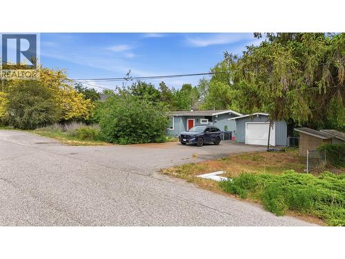 157-163 Cariboo Road, Kelowna, BC 
