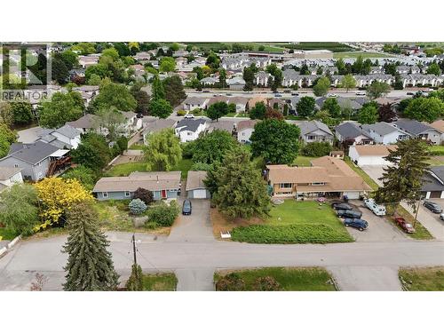 157-163 Cariboo Road, Kelowna, BC 