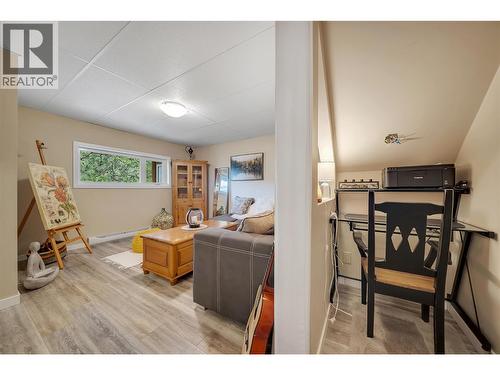 20177 Garnet Valley Road, Summerland, BC - Indoor
