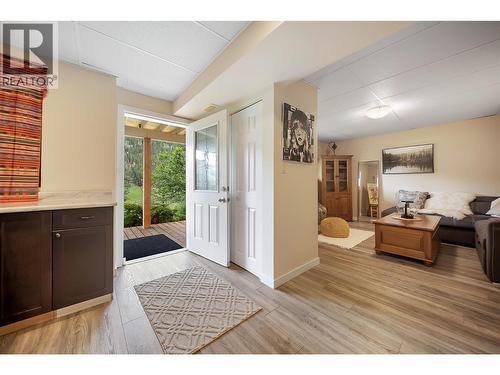 20177 Garnet Valley Road, Summerland, BC - Indoor