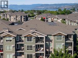 Top Floor with Mountain and Field Views - 