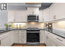 Functional U-Shaped Kitchen - 