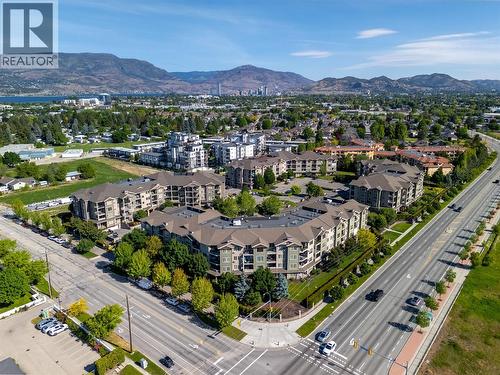 Lower Mission - Gordon Dr & Casorso Rd - 3735 Casorso Road Unit# 410, Kelowna, BC - Outdoor With View