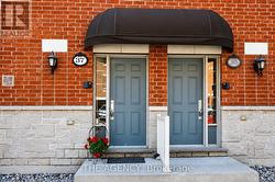 37 ORMEROD LANE Richmond Hill, ON L4S 0G3