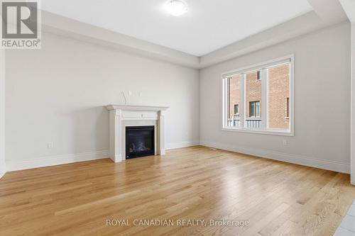 277 Wesmina Avenue, Whitchurch-Stouffville, ON - Indoor Photo Showing Living Room With Fireplace