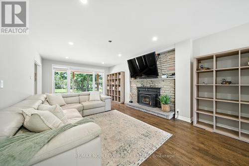 2037 15Th Side Road, New Tecumseth, ON - Indoor Photo Showing Living Room With Fireplace