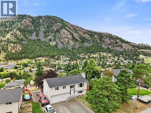 1282 HIGHRIDGE Drive  Kamloops, BC V2C 5G6