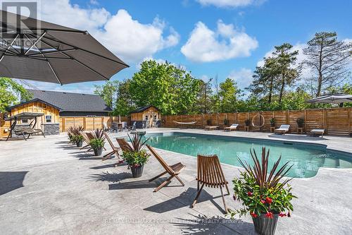 2484 Highway 11 S, Oro-Medonte, ON - Outdoor With In Ground Pool With Deck Patio Veranda