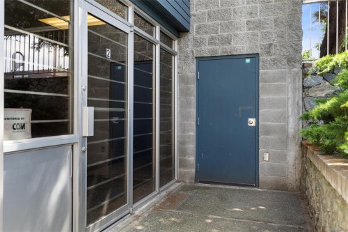 #2-2727 Quadra St, Victoria, BC 