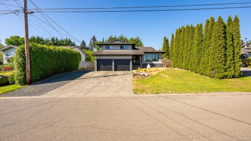 1732 Penfield Rd, Campbell River, BC 