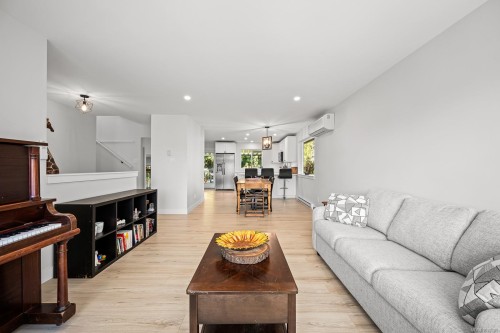 1732 Penfield Rd, Campbell River, BC 