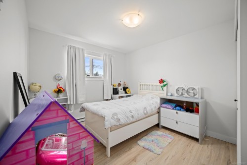 1732 Penfield Rd, Campbell River, BC 