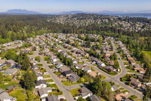 1732 Penfield Rd, Campbell River, BC 