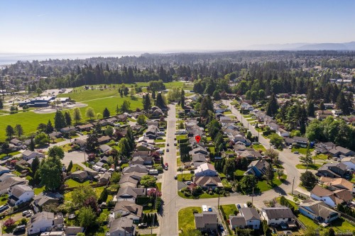 1732 Penfield Rd, Campbell River, BC 