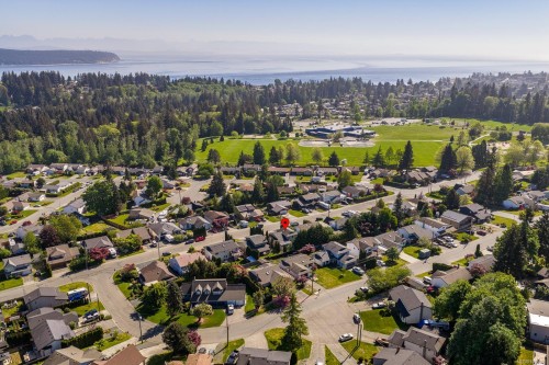 1732 Penfield Rd, Campbell River, BC 