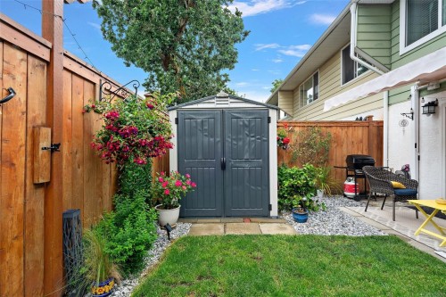 #4-961 Trunk Rd, Duncan, BC 