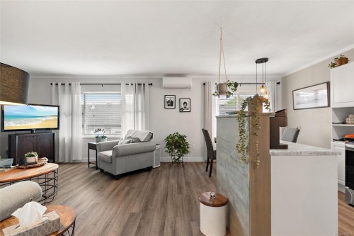 #4-961 Trunk Rd, Duncan, BC 
