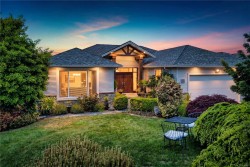 2122 Wren Pl Nanaimo, BC V9R 7A7