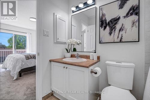 320 Wiffen Private, Ottawa, ON - Indoor Photo Showing Bathroom