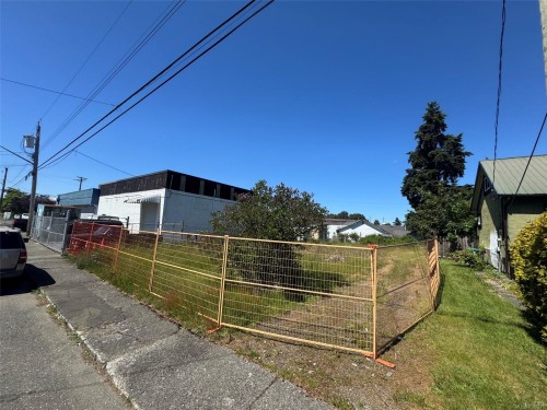 753 11Th St, Courtenay, BC 