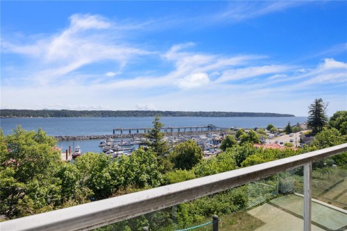 725 Thulin St, Campbell River, BC 