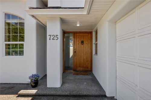725 Thulin St, Campbell River, BC 
