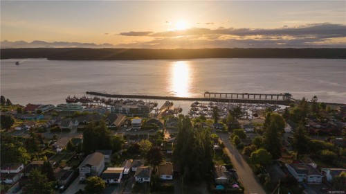 725 Thulin St, Campbell River, BC 