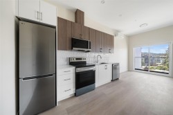 #304-777 Station Ave  Langford, BC V9B 2S1