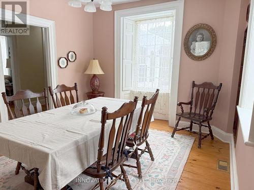 1330 Barries Side Road N, Drummond/North Elmsley, ON - Indoor Photo Showing Dining Room