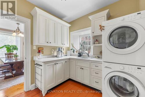 1330 Barries Side Road N, Drummond/North Elmsley, ON - Indoor Photo Showing Laundry Room