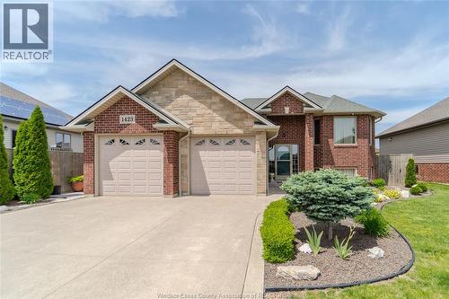 1423 OAKWOOD  Lakeshore, ON N0R 1A0