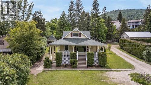 25 Davis Avenue  Fruitvale, BC V0G 1L0