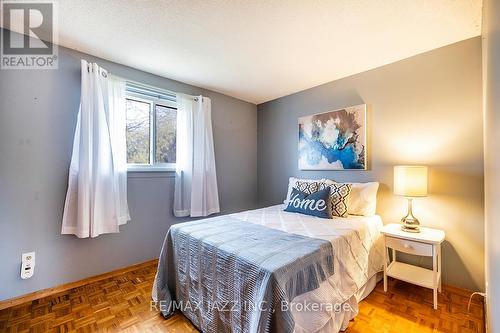 1347 Mary Street N, Oshawa (Samac), ON - Indoor Photo Showing Bedroom